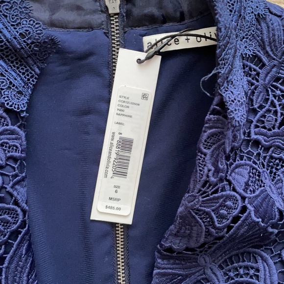 NWT Alice + Olivia Diona Mini Dress Size Six - Picture 4 of 6